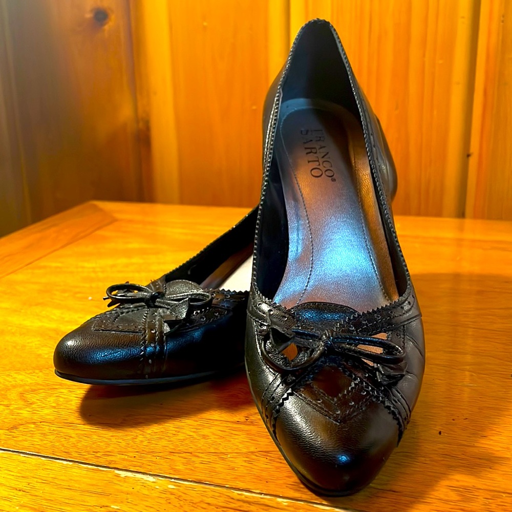 Sold Franco Sarto / 2010’s leather wingtip kitten heel